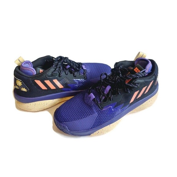 Disney Christmas 2025 Lil Rin Rin Plush Badge Red New
